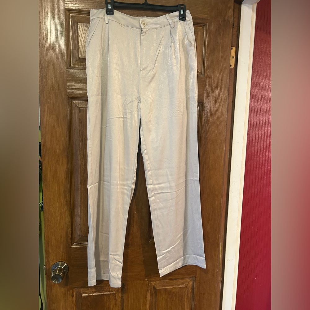NWOT - women’s dress slacks size large